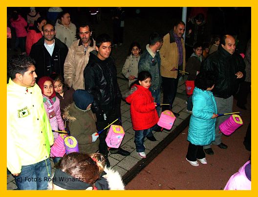 LampionnenoptochtRoel_7nov07_91