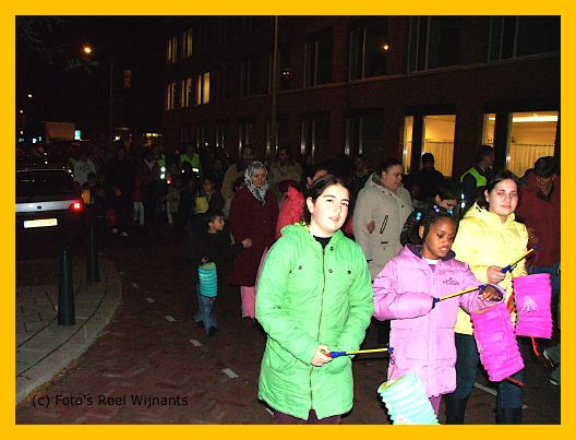 LampionnenoptochtRoel_7nov07_96