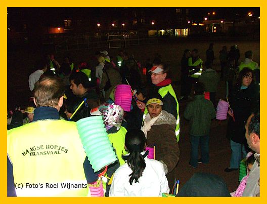 LampionnenoptochtRoel_7nov07_88