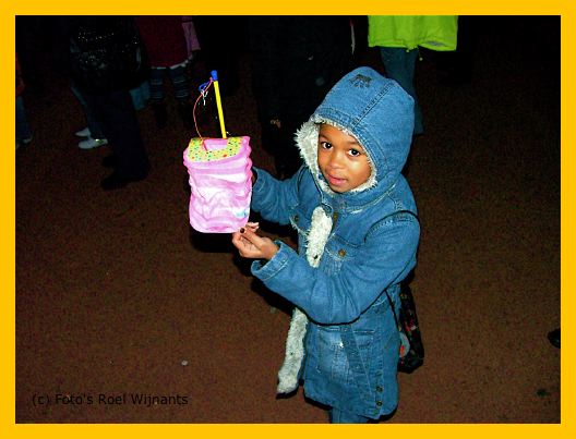 LampionnenoptochtRoel_7nov07_89