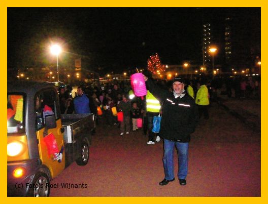 LampionnenoptochtRoel_7nov07_9