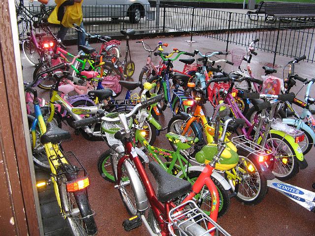 Dankzij sponsorgelden nieuwe fietsjes