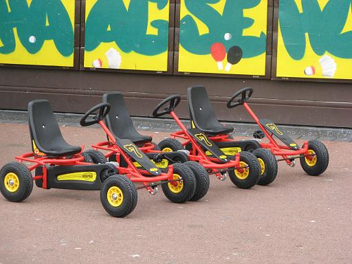 Bezorging nieuwe skelters voor de Hopjes