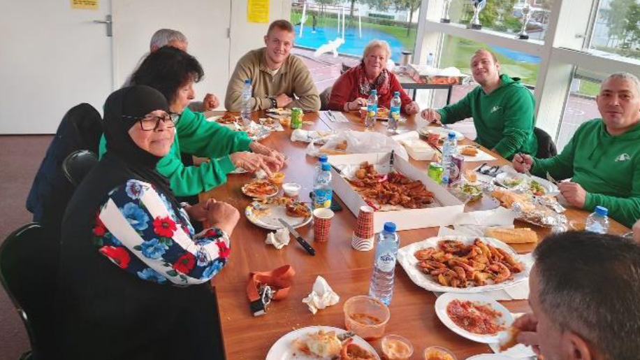 Vergadering met werknemers Haagse Hopjes